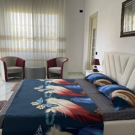 דירות דורס Vila Briart מראה חיצוני תמונה