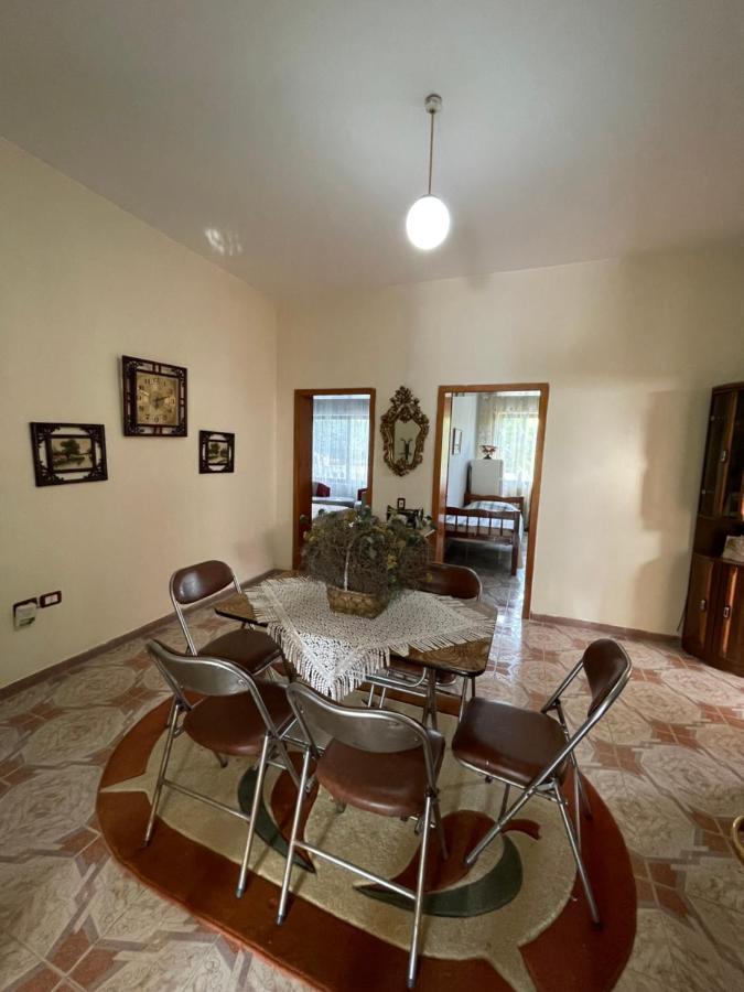 דירות דורס Vila Briart מראה חיצוני תמונה
